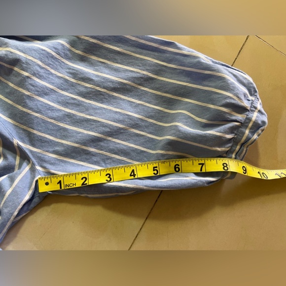 black and white striped flowy Round- neck blouse shirt with elasticsleeve 3/4‎ - Picture 11 of 15